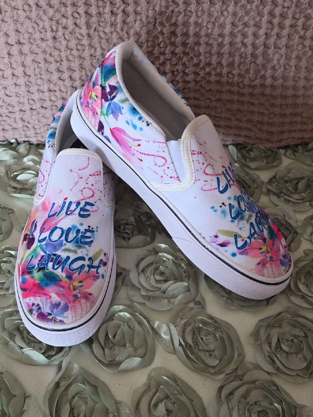 Yes We Vibe White Floral Slip-On with 'Live Love Laugh'